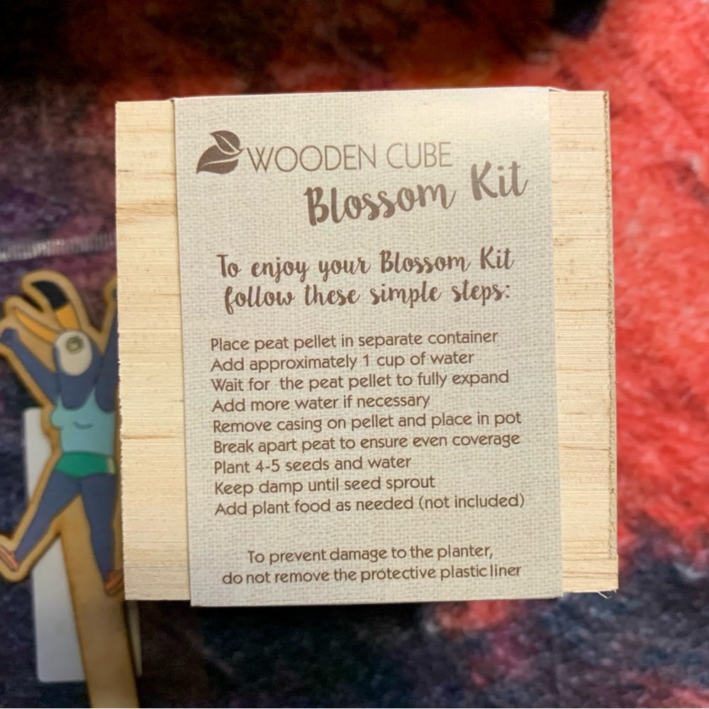 💛 Tuca & Bertie Official Promotional Box & Blossom Kit - NWT - Picture 9 of 10